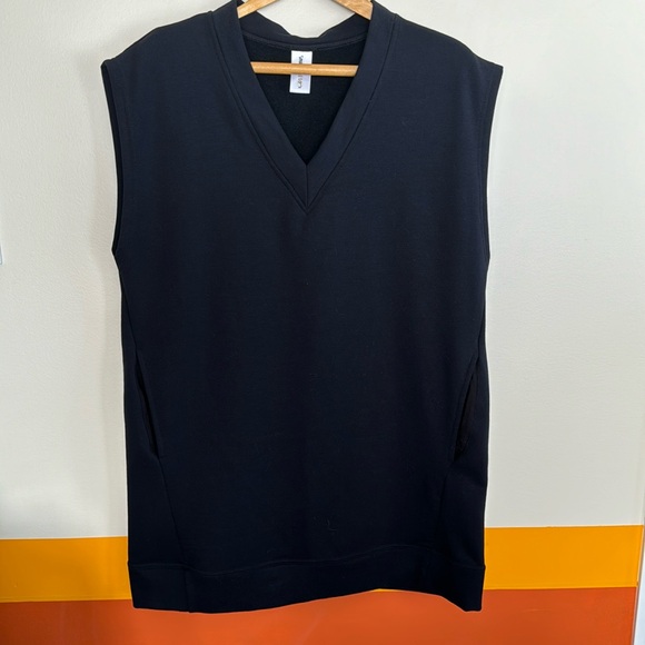 smash + TESS THE LOVE TO LAYER DRESS . - Picture 4 of 9